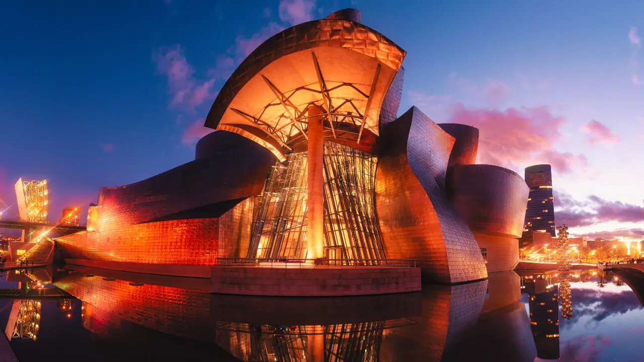 Cidades se Reinventaram com Turismo Criativo: 7 Destinos que Renasceram