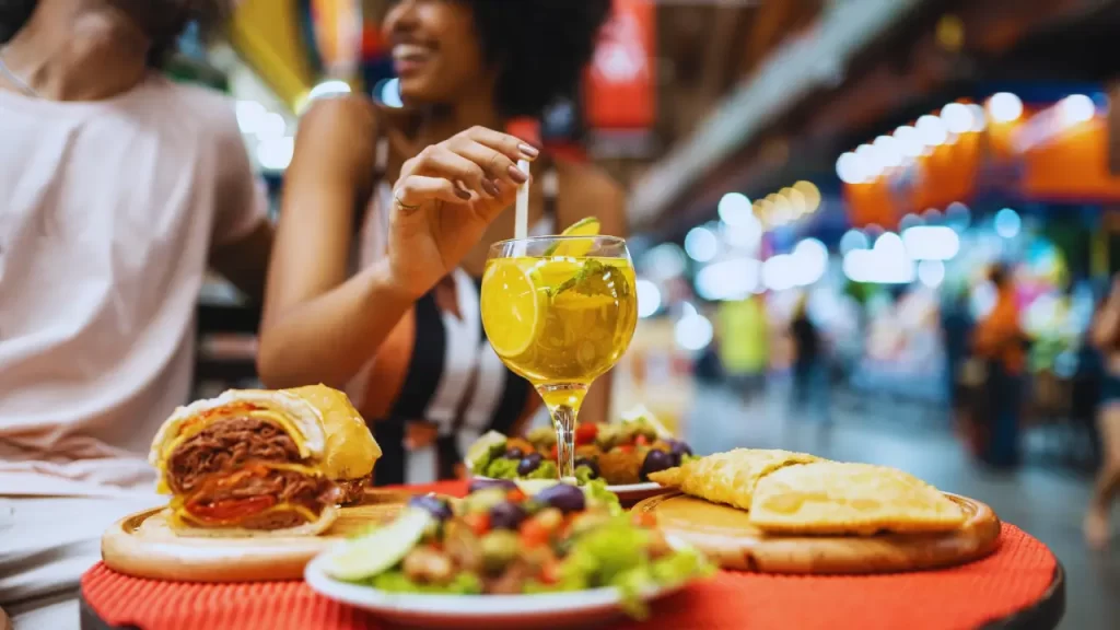 Culinária paulistana moderna representando diversidade gastronômica